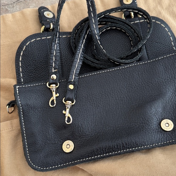 Roots Black Leather Shoulder Bag - Picture 13 of 13